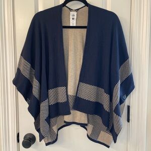 CAbi Reversible Navy & Taupe Knit Wrap Sweater Size XS-Small Poncho